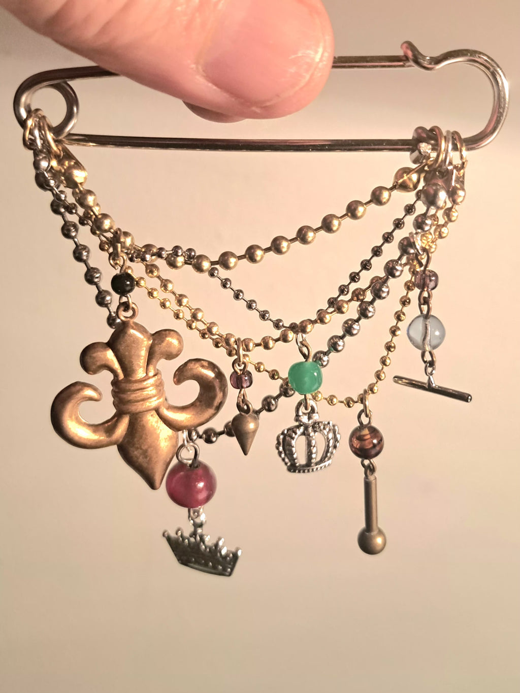 KRT Safety Brooch