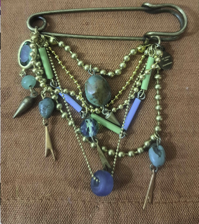 KRT Safety Brooch